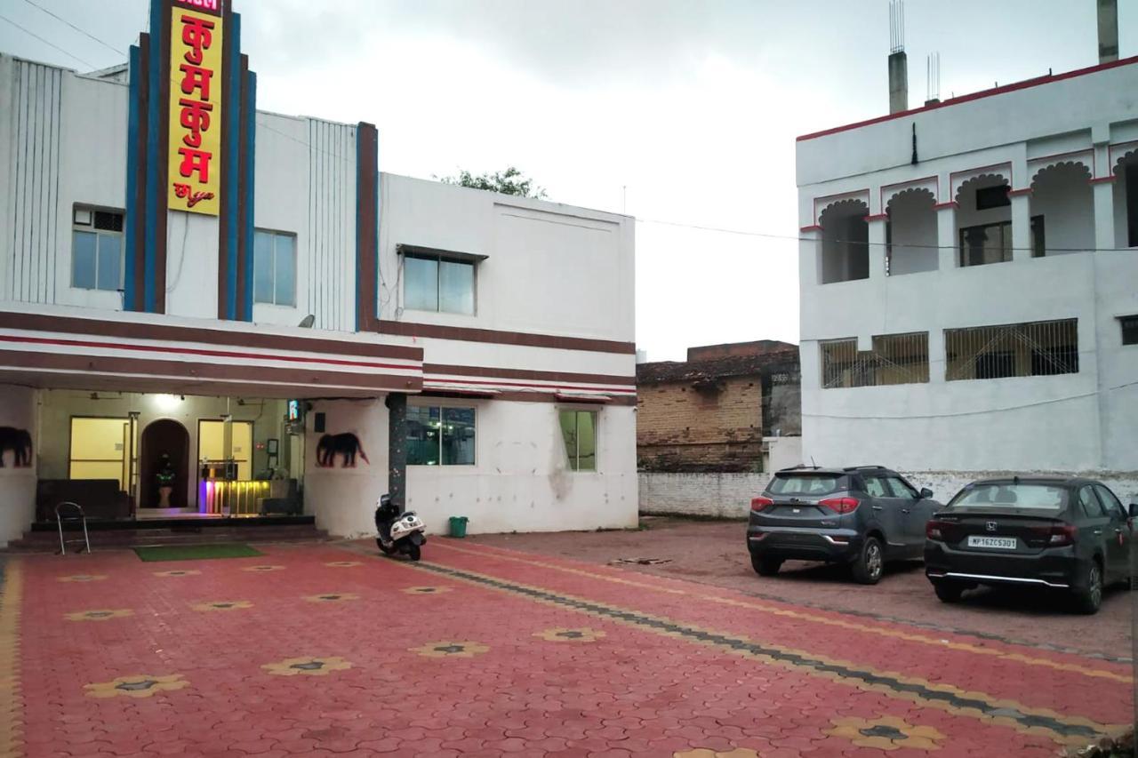 Hotel Kumkum Chhaya Panna Экстерьер фото