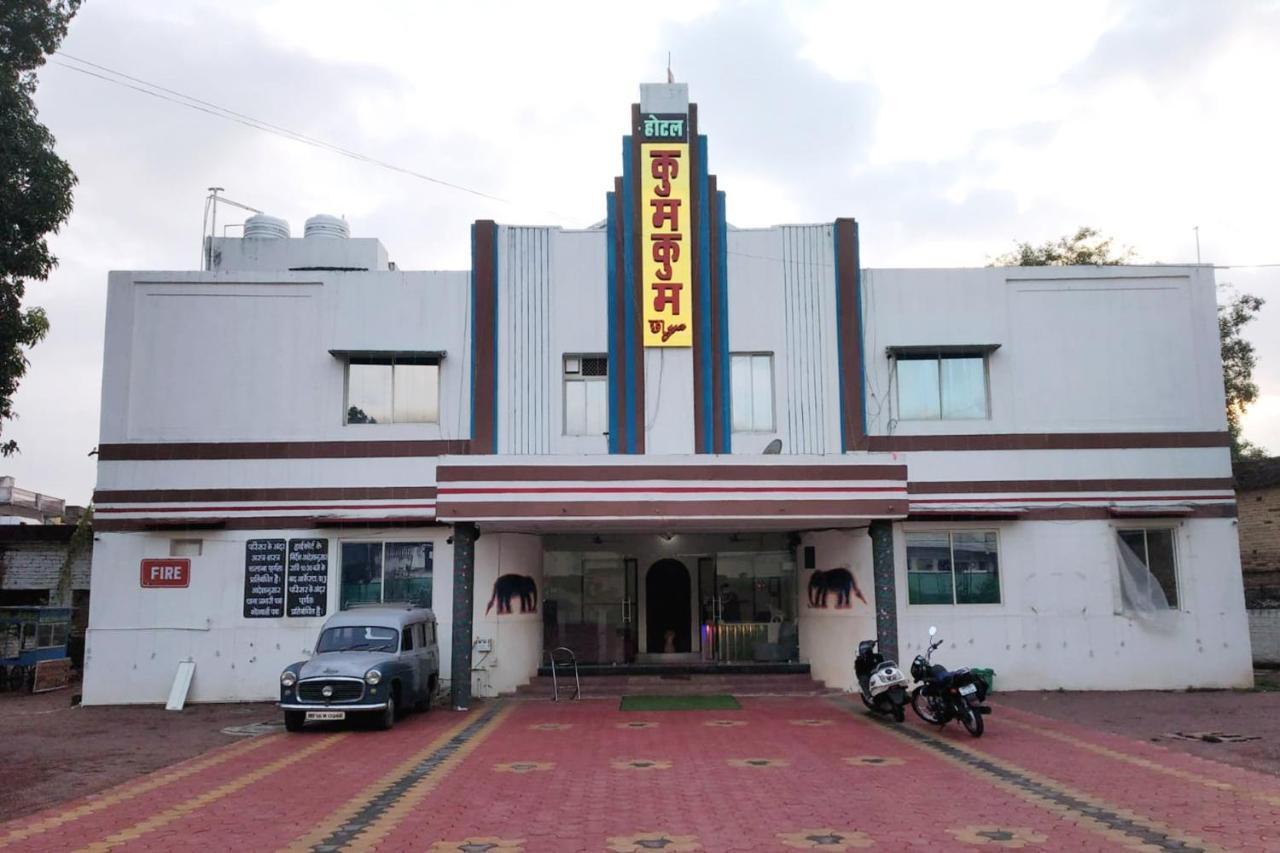 Hotel Kumkum Chhaya Panna Экстерьер фото