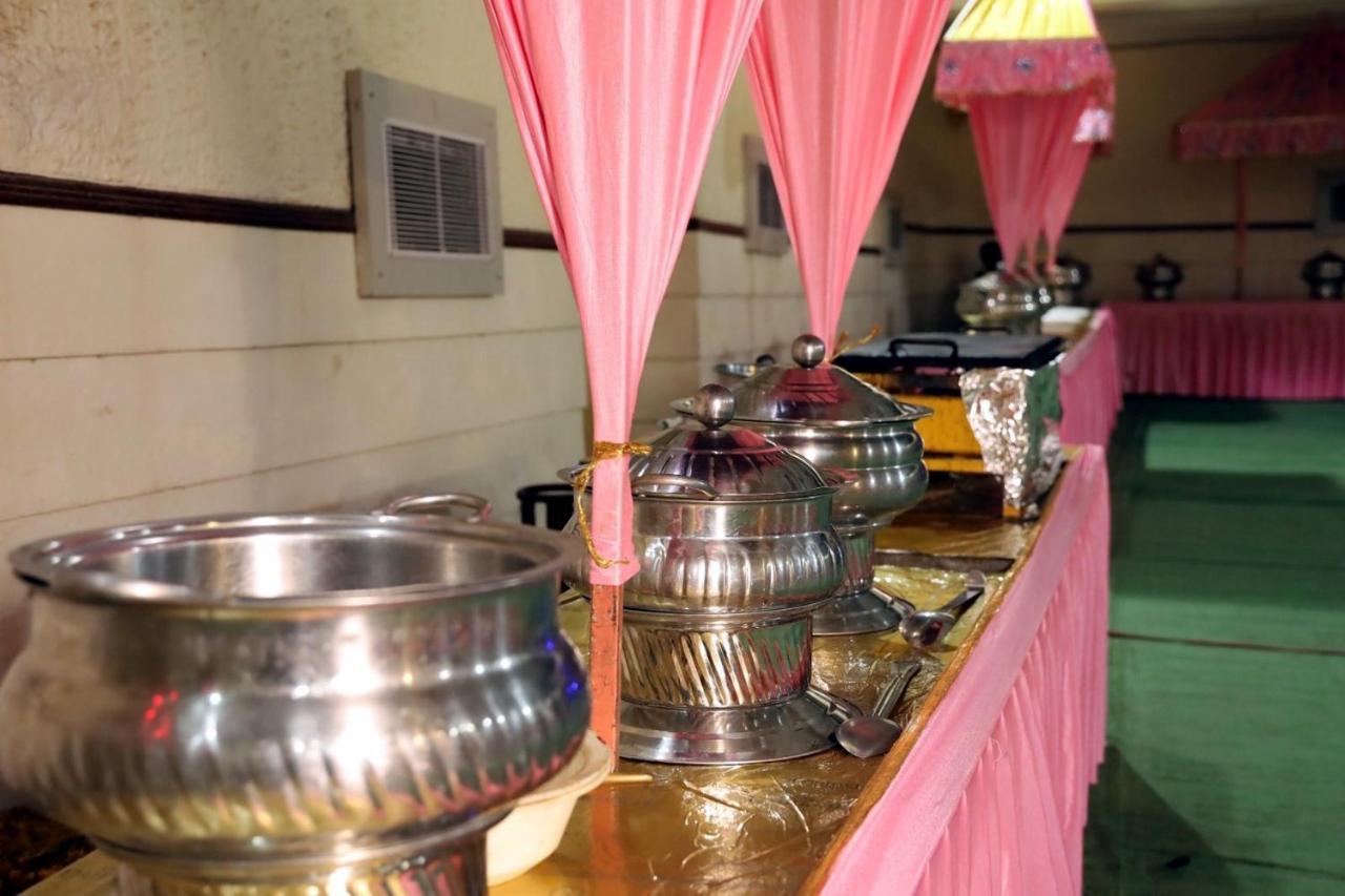 Hotel Kumkum Chhaya Panna Экстерьер фото