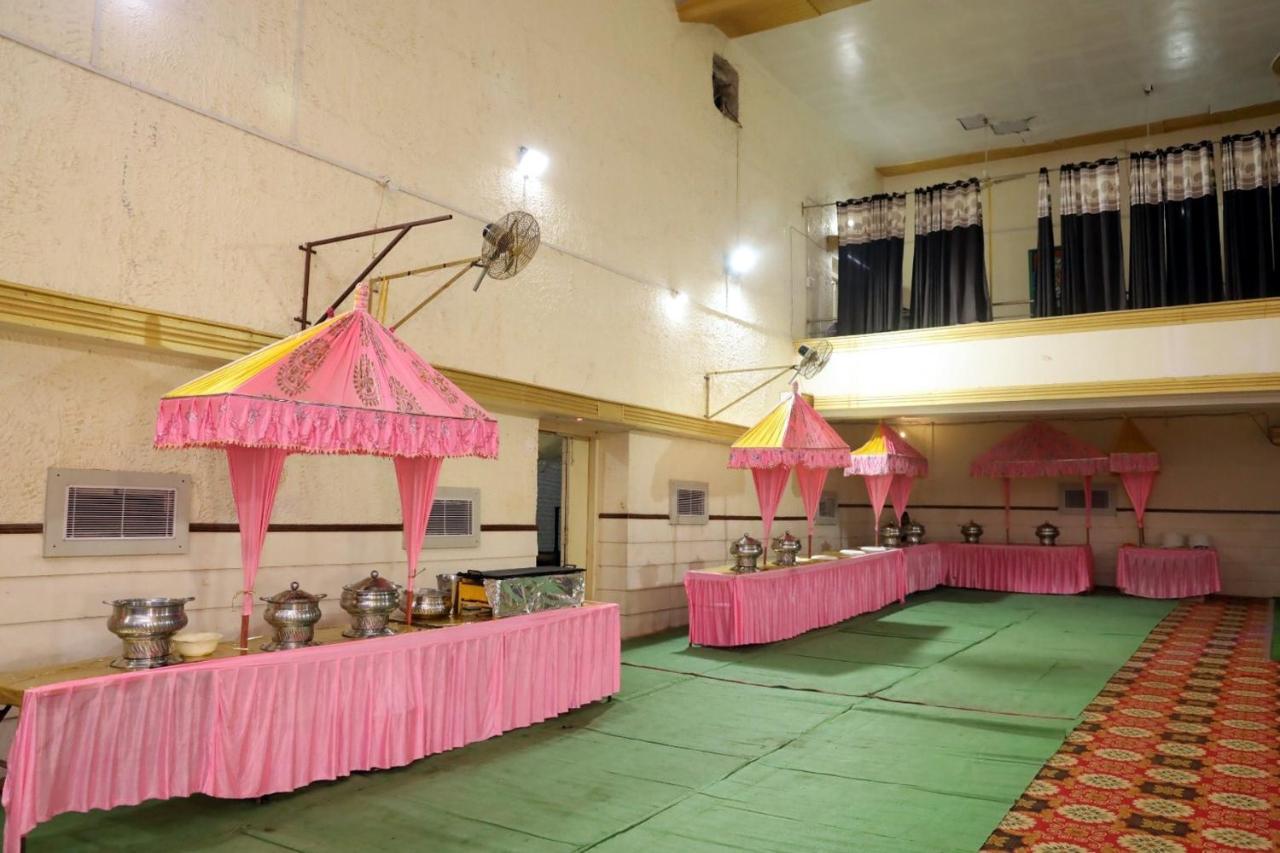 Hotel Kumkum Chhaya Panna Экстерьер фото